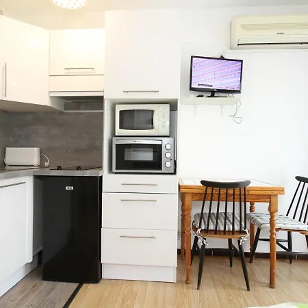 דירה De Charme Avec Parking Privatif, Climatisation, Wi-fi Et Loggia Fermee A - Fr-1-553-96 *