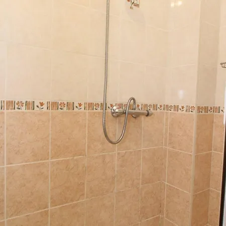 דירה De Charme Avec Parking Privatif, Climatisation, Wi-fi Et Loggia Fermee A - Fr-1-553-96